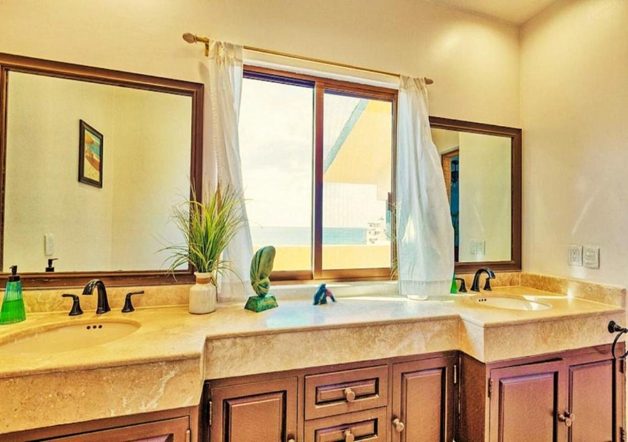 Right On The Beach! Rocky Point Condo Rental - 2 Bedroom Penthouse Beachfront Kültér fotó