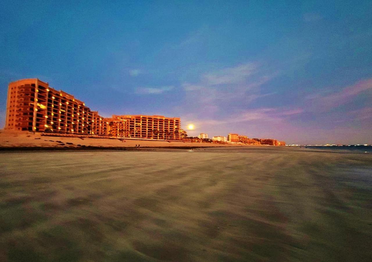 Right On The Beach! Rocky Point Condo Rental - 2 Bedroom Penthouse Beachfront Kültér fotó